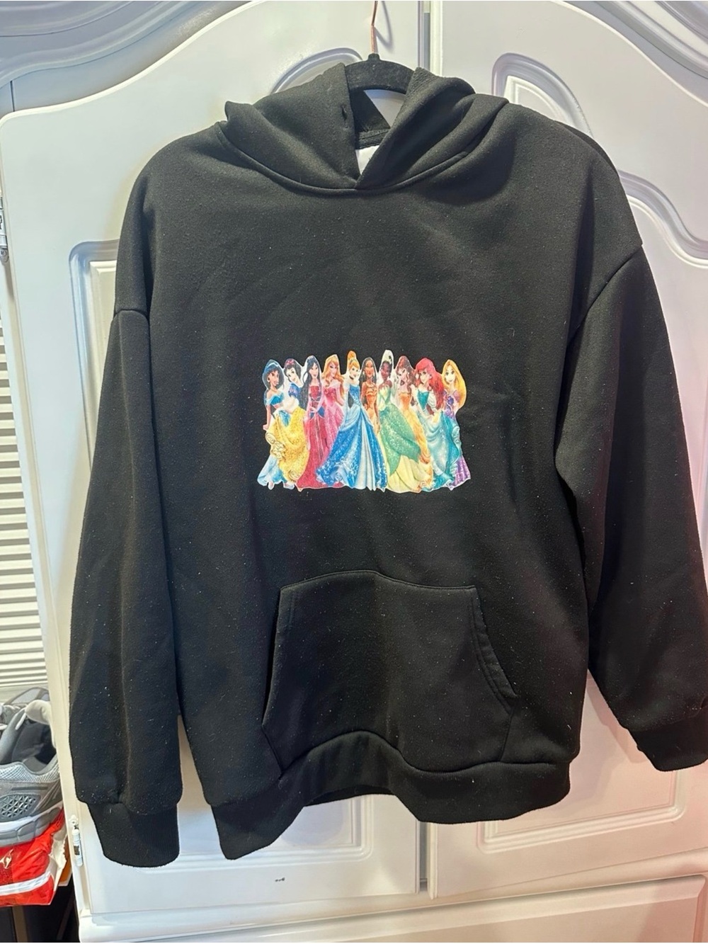 Disney Princess Graphic Hoodie Sweatshirt – Size Large